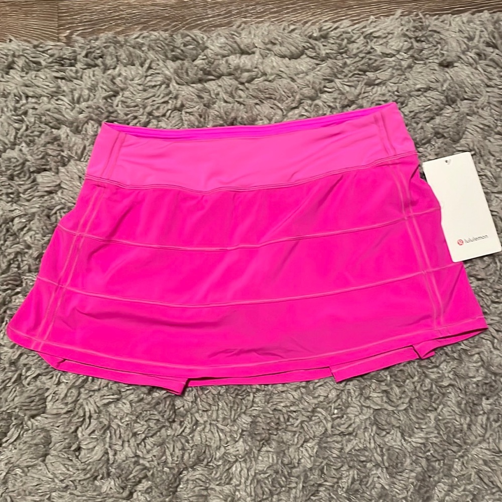 Size 8 Pow Pink Pace Rival Skirt NWT